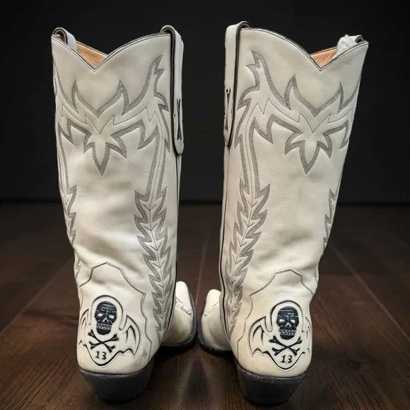 1990s Liberty “Killaz” Skull Inlay Boots — Women’s 10.5 B Vintage Cowboy Boots - Picture 5 of 6